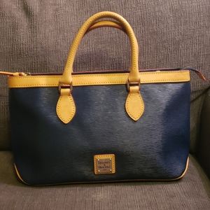 Dooney & Bourke Purse